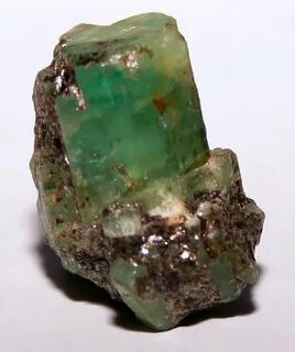 Хр камень