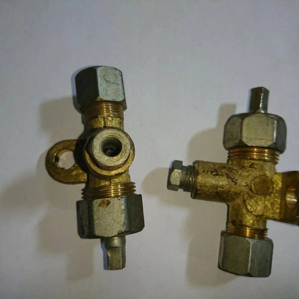Кран подкачки камаз 4310. Кран подкачки колеса газ 66. Кран колесный урал 375-4224120-ж. 4310-3122010 кран управления. Кран подкачки камаз 43118.