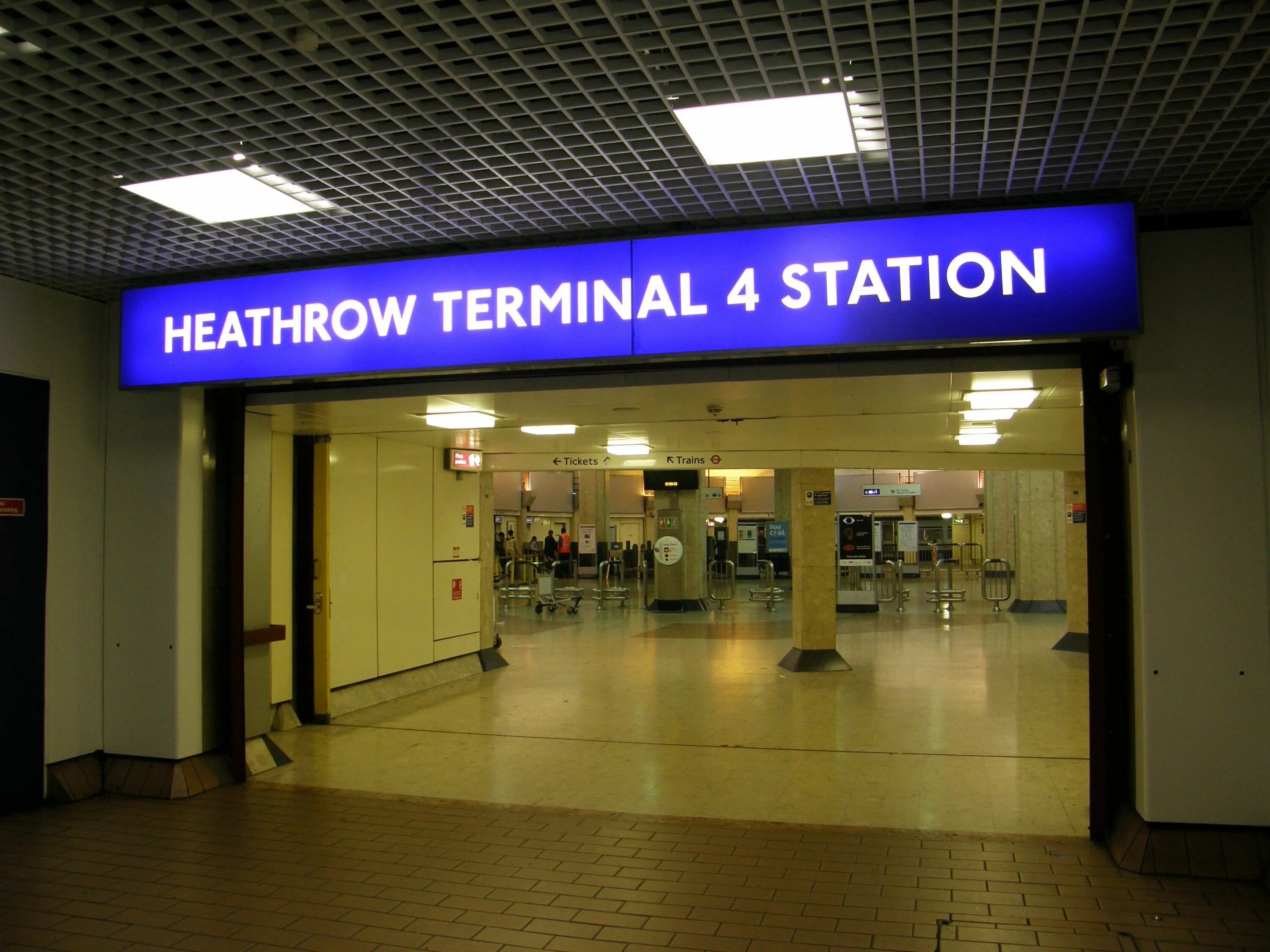 Аэропорт Хитроу Лондон терминал 4. Аэропорт Heathrow Лондон. Аэропорт Хитроу терминал 5. Аэропорт Хитроу терминал 2. Терминал 04