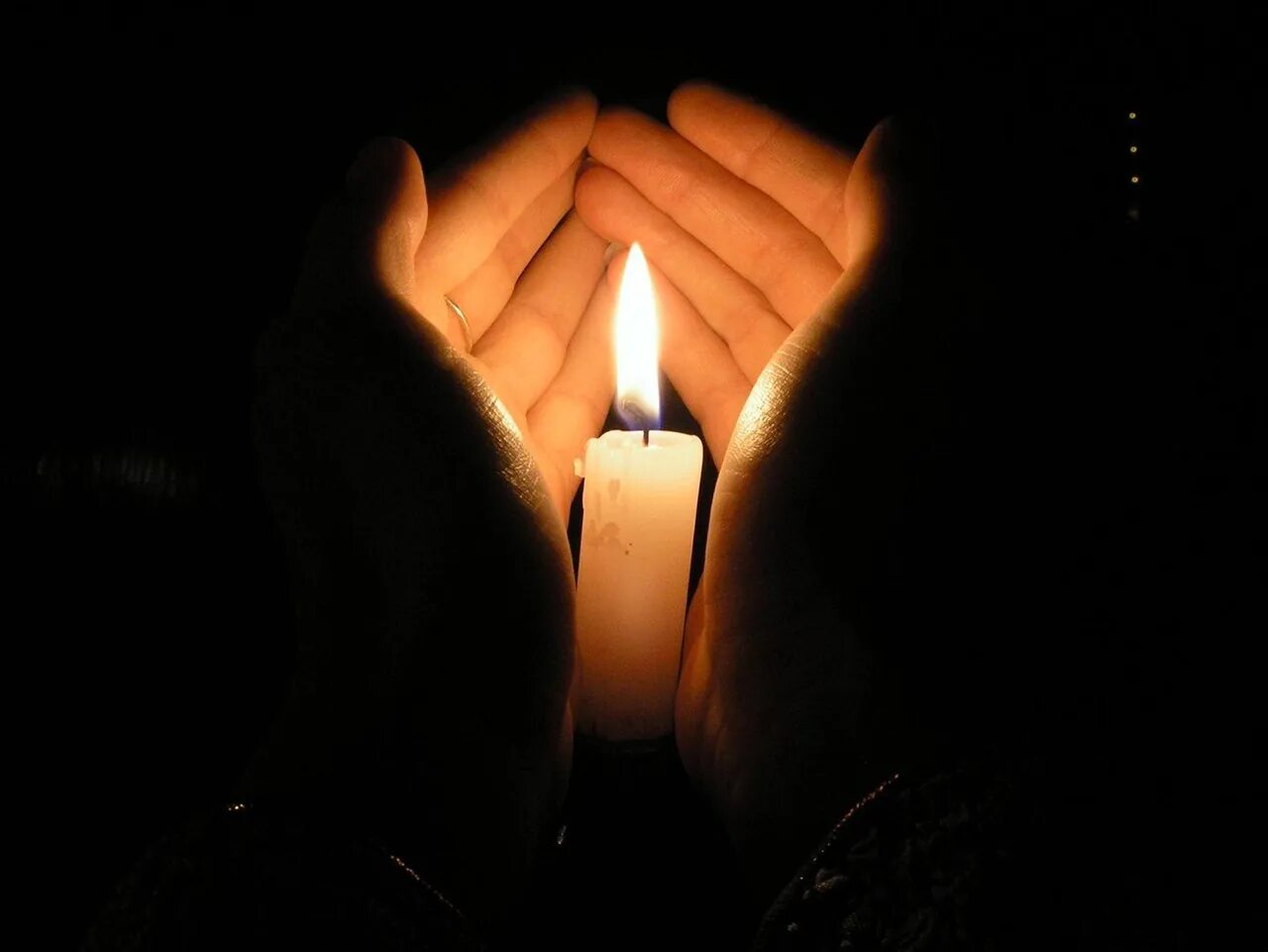 Надпись на памятнике. Светлая память о тебе навсегда. Ты всегда в наших сердцах. Светлая память о тебе навсегда. Вечная память.