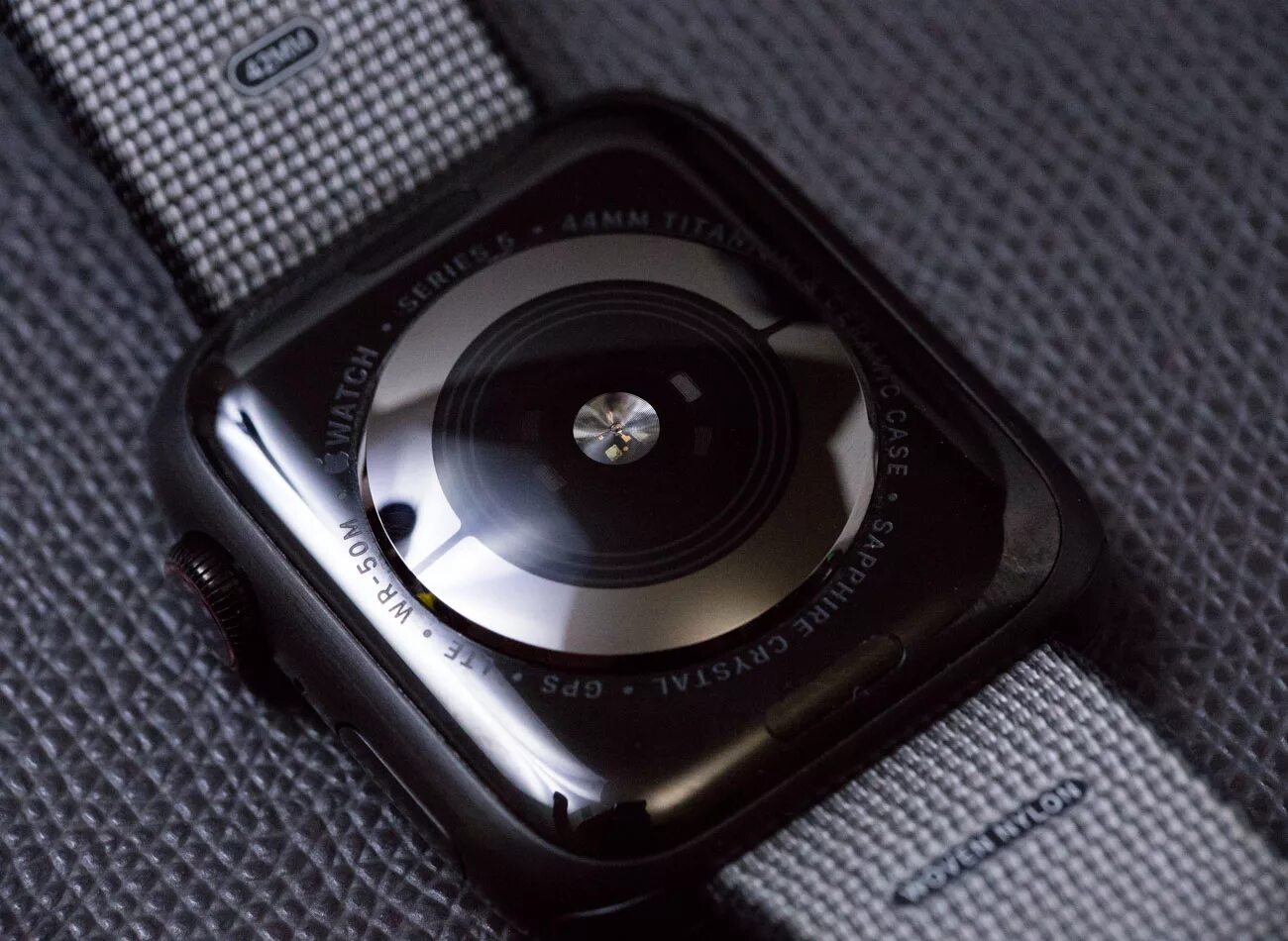 Apple series 5 44mm