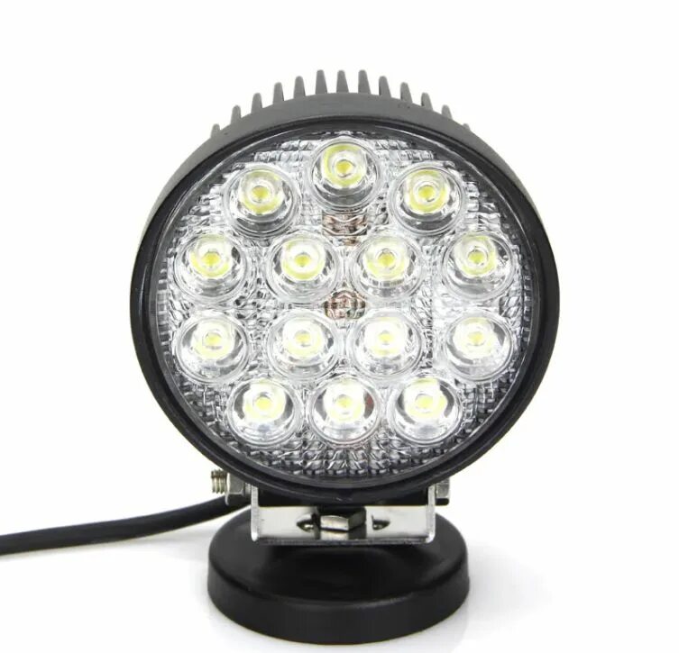 Светодиодные фары 42 Вт. Фара светодиодная 27w, 9 led. Фара светодиодная Lumen-42wr 14*3 w Epistar (spot- Дальний свет). Фара светодиодная 12v тихоход. Фары 12v светодиодные