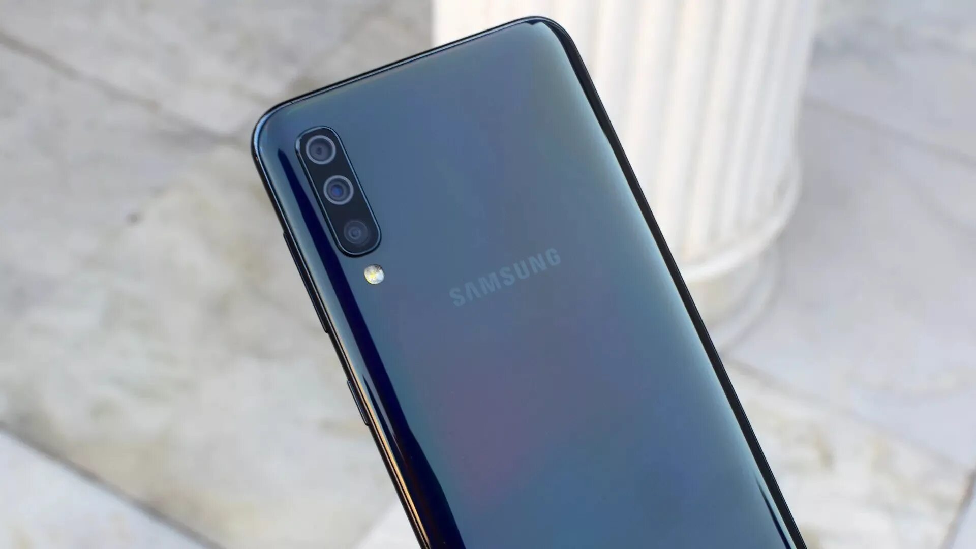 Samsung galaxy a 50. Самсунг галакси а 50. Samsung галакси а 50. Самсунг а50 серый.