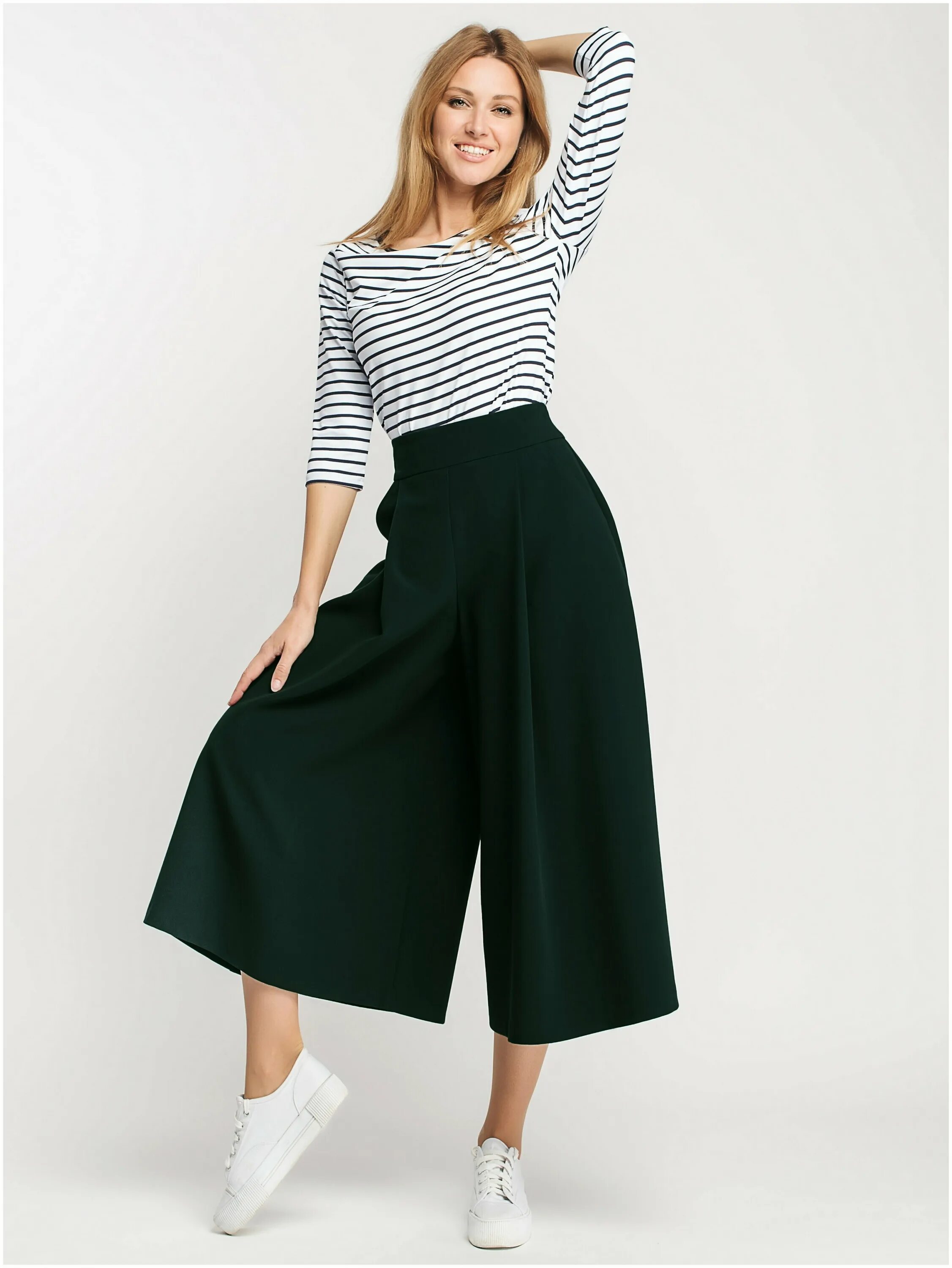 Кюлоты 2022. Модные кюлоты. Брюки кюлоты 2021. Брюки кюлоты 2022 черные широкие. Тренд сезона кюлоты детские.