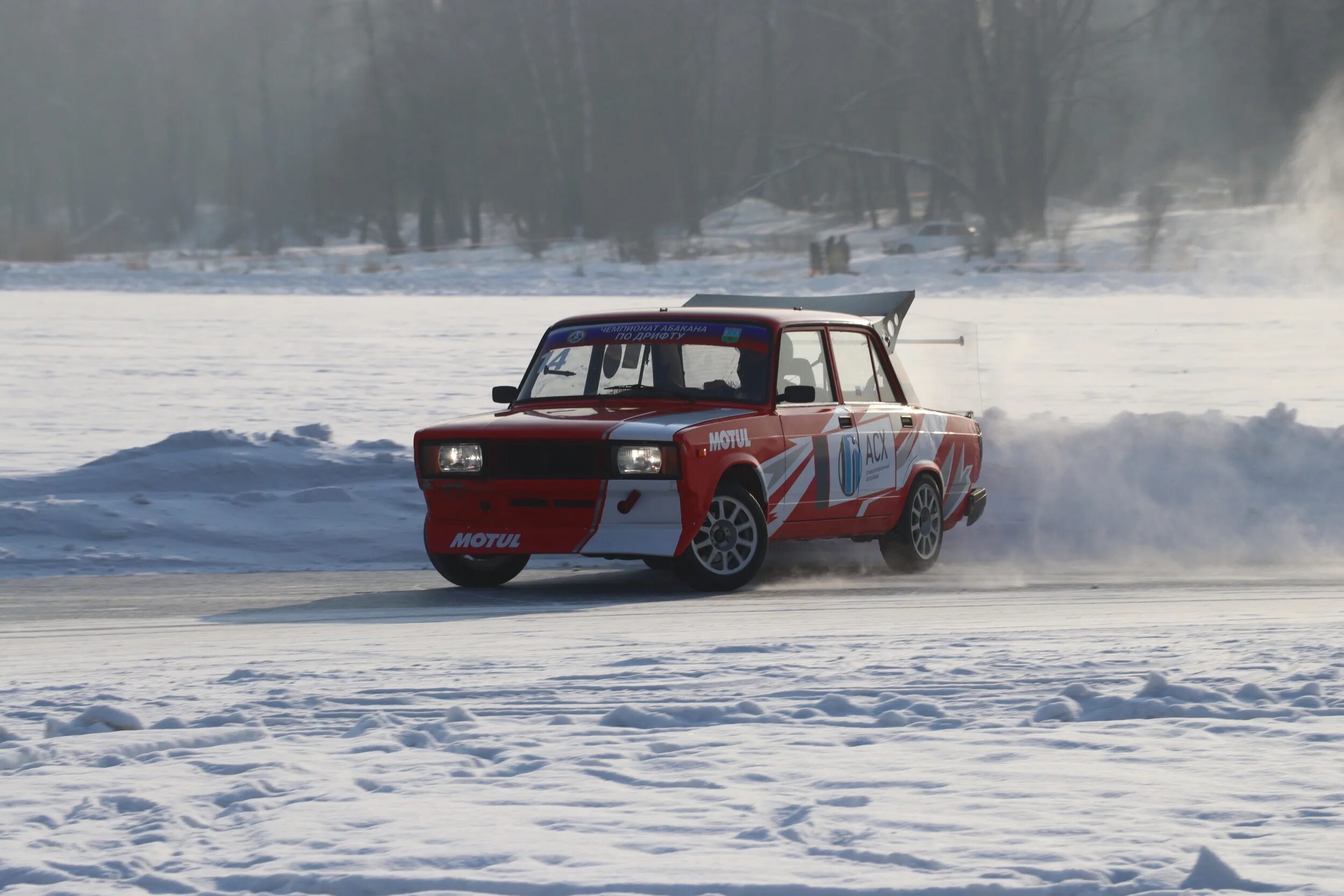 Дрифт фото. Дрифт абакан. Зимняя хакасия. Зимний дрифт неудачи. Задний привод зимой.