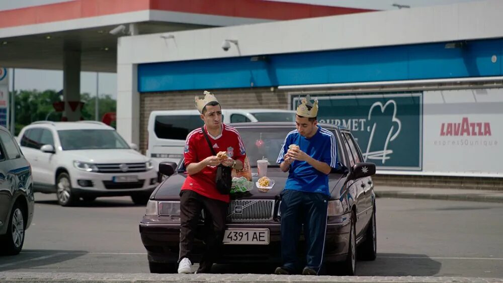 Люксембург 2023. Люксембург фильм. Люксембург украинский фильм. Сериал про двух братьев. Люксембург, Люксембург фильм 2022 кадры.