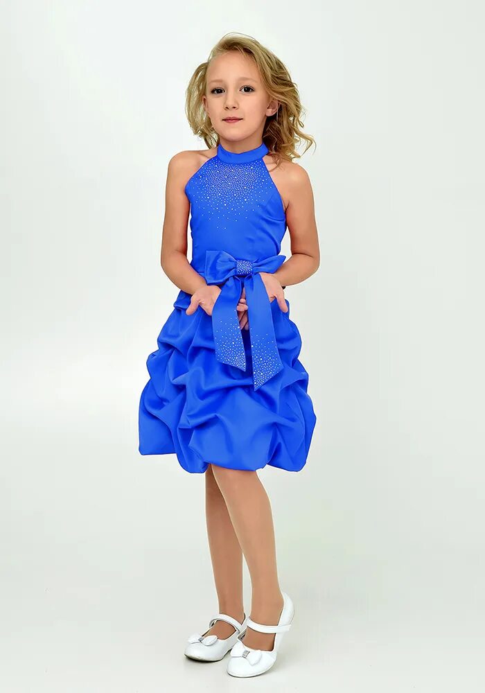 Праздничные платья для девочек. Валберис платье нарядное детское. Бежевое платье для девочки. Платье для девочки на выпускной. Серебристое платье для девочки.