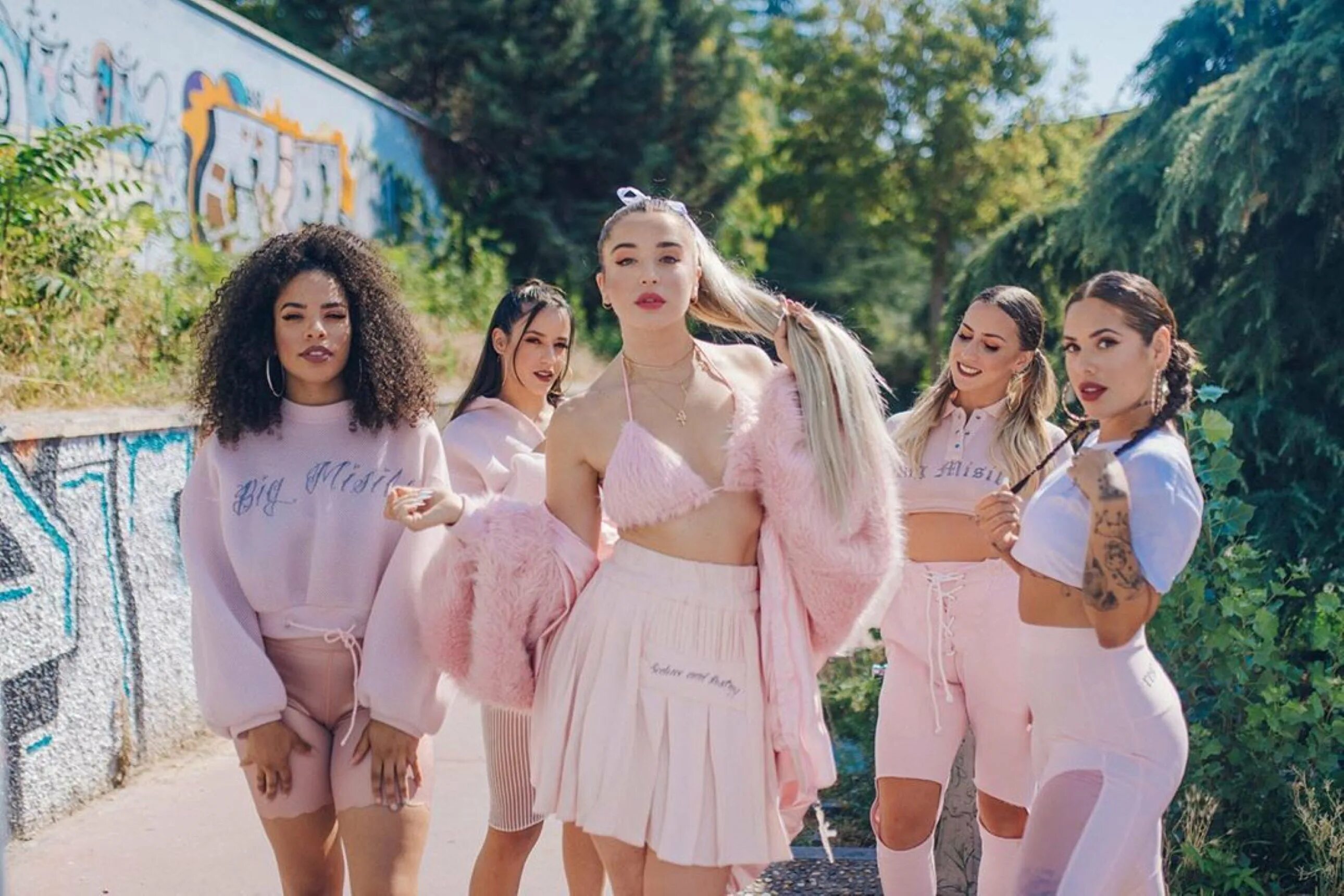 Las lolas. Лола марандель. Катерина шавес. Красивые девушки ohragutang. Норкис батиста для плейбоя.