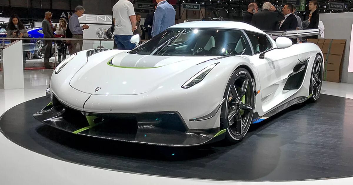 Бугатти 1200000000. Машина за 1 000 000 рублей. Бугатти 1000000. Машина bugatti la voiture noire. 4 super sport 2010.