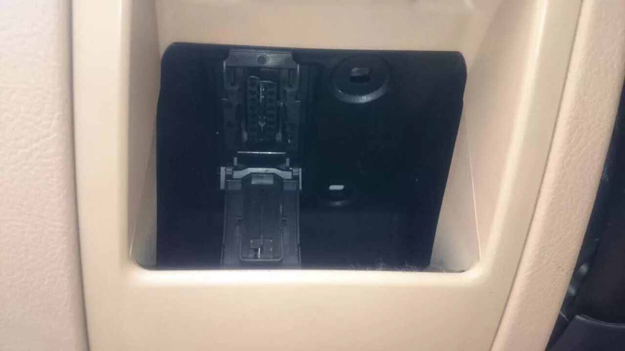 Обд бмв е39. Разъем обд бмв е39. Разъем обд бмв е39. Разъем obd2 bmw e39 1997. Bmw e39 разъем диагностики обд.