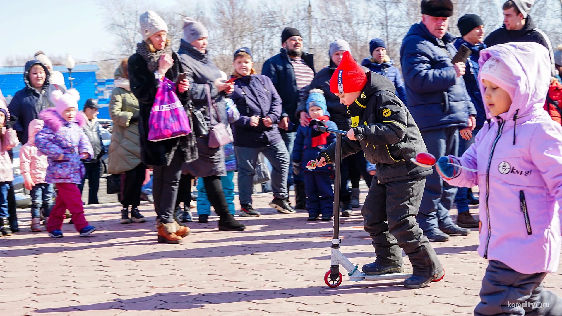 масленица. масленица в москве. чучело масленицы. гулянья на масленицу в москве. фестиваль "московская масленица-2017".