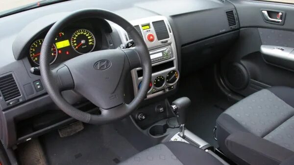 Гетц не работает. Разъем прикуривателя хендай гетц. панель прикуривателя hyundai getz. хендай гетц не работает прикуриватель. хендай гетц пульт как работает.