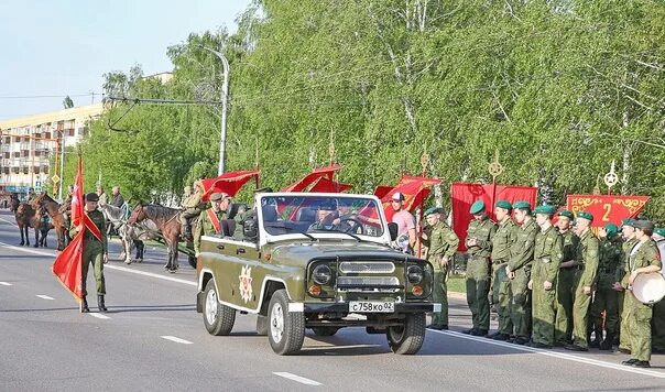 День Победы парад. 9 Мая парад Победы. Парад в Стерлитамаке. Парад Стерлитамак 9 мая.