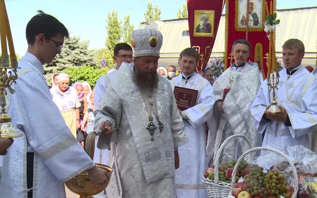 Молодежное богослужение. Астрахань православный сайт. Астрахань православный сайт. Астрахань православный сайт. Астрахань православный сайт.