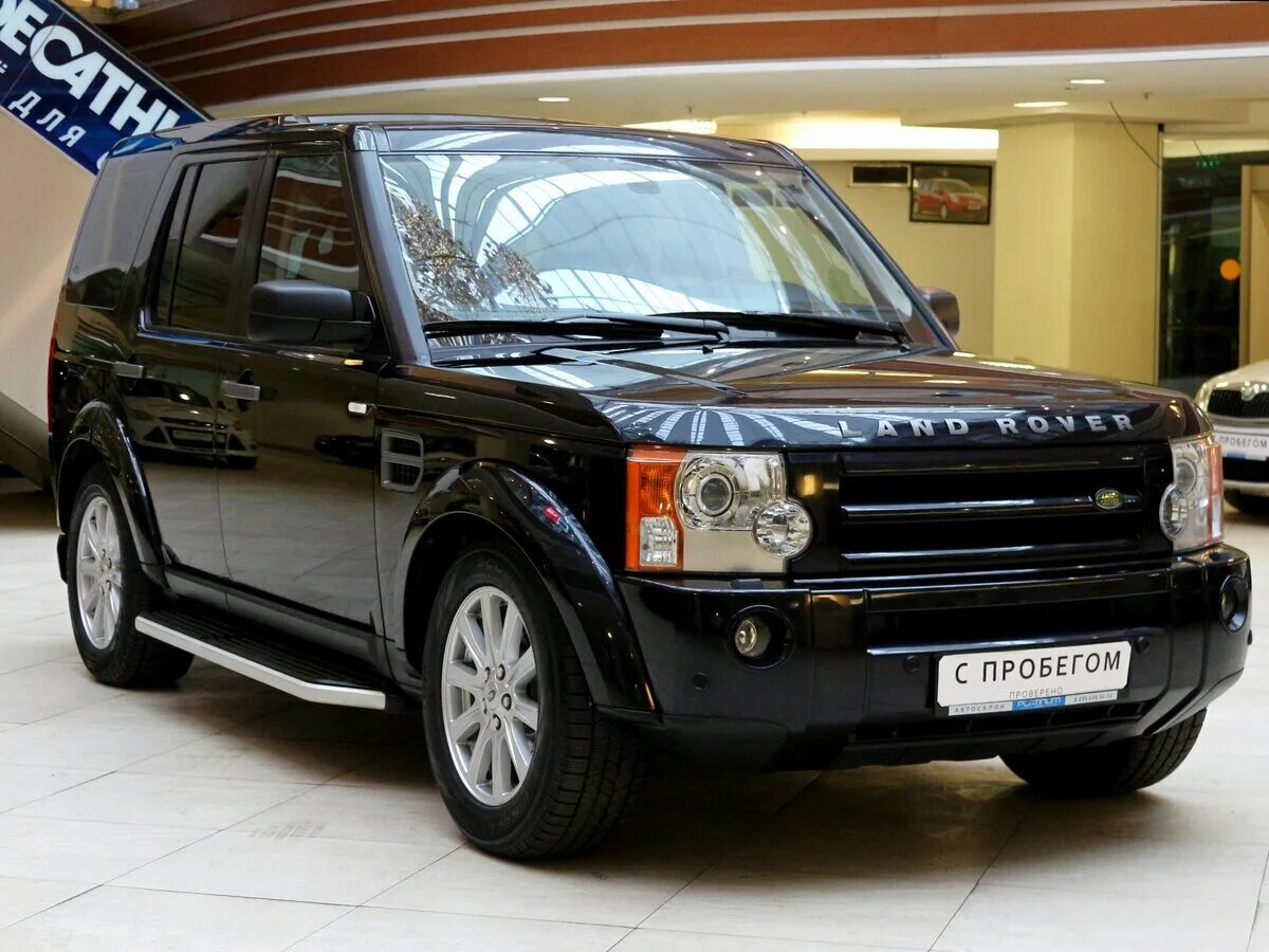 Дискавери 4 с пробегом. Ленд Ровер Дискавери 3 2008. Land Rover Discovery 2008. Рендж Ровер Дискавери 2008. Джип ленд Ровер Дискавери.