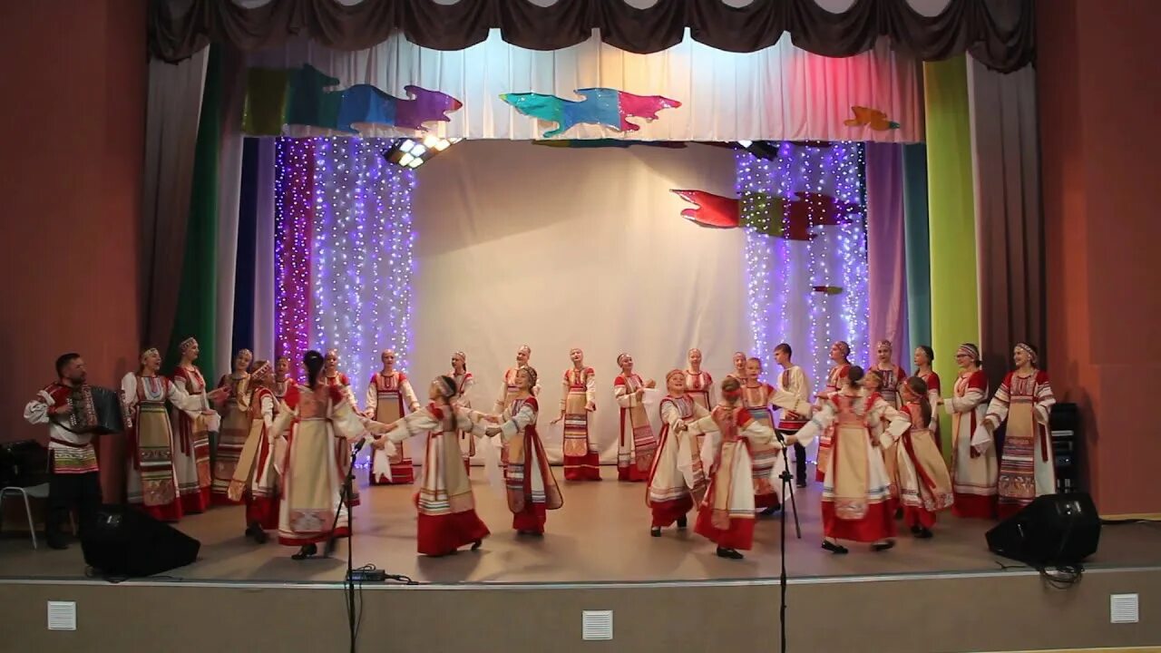 Хор хабаровск. Хор хороший. Хабаровск 1 хор. Хабаровск 1 хор. Хор млада пермь.