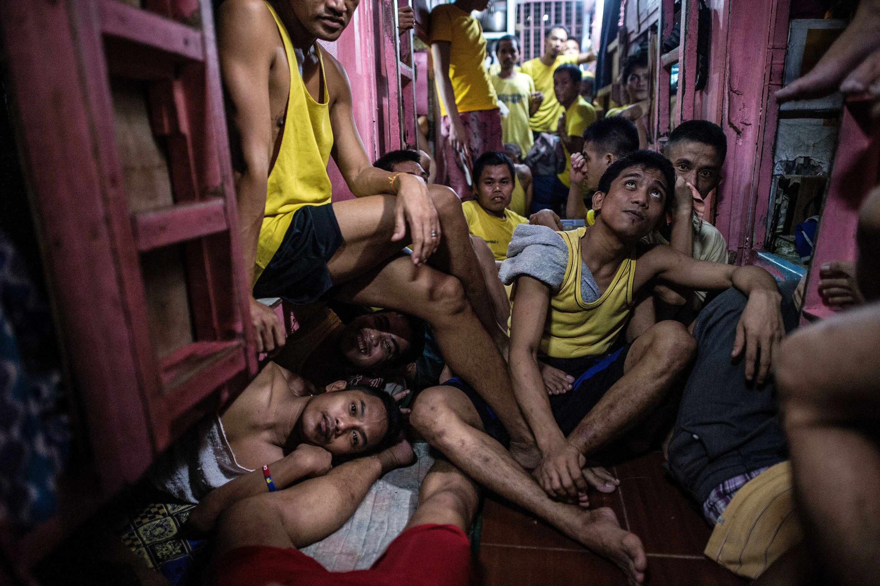 Тюрьма Кесон-Сити, Кесон-Сити, Филиппины. Фили тюрьма. Самая жесткая группа