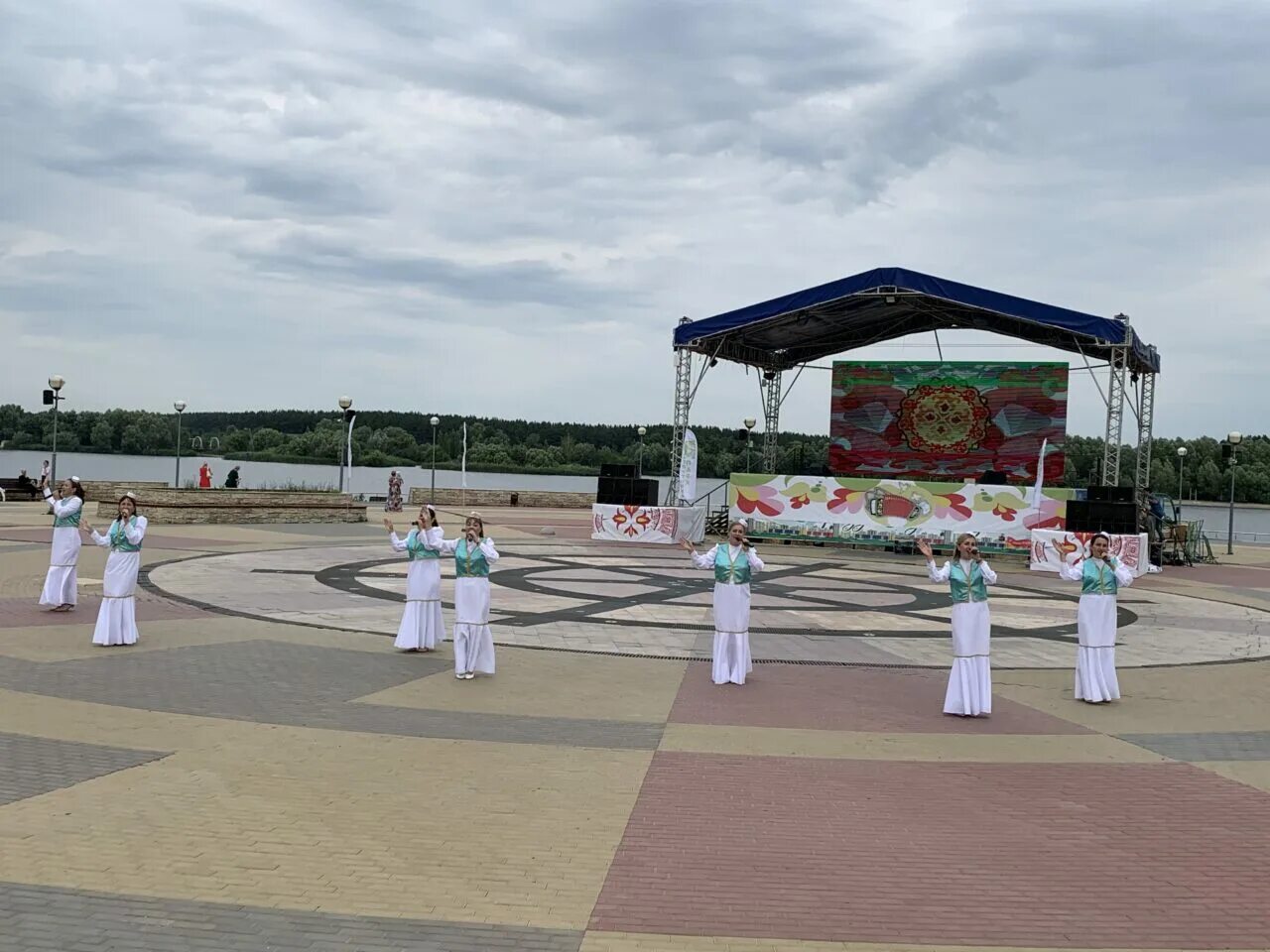 Сабантуй в пензе. Сабантуй в пензе. Ютаза сабантуй 2022. Татарский сабантуй 2021. Сабантуй в пензе.