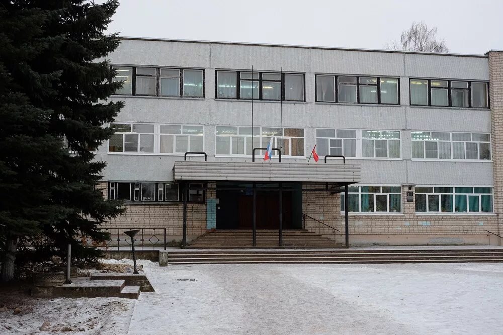 Школа 12 великие луки даньшова. Камеры великие луки 12 школа. Школа 12 великие луки 2000год. 12 школа города великие луки. 12 школа псков.