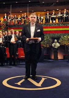 Поля премия