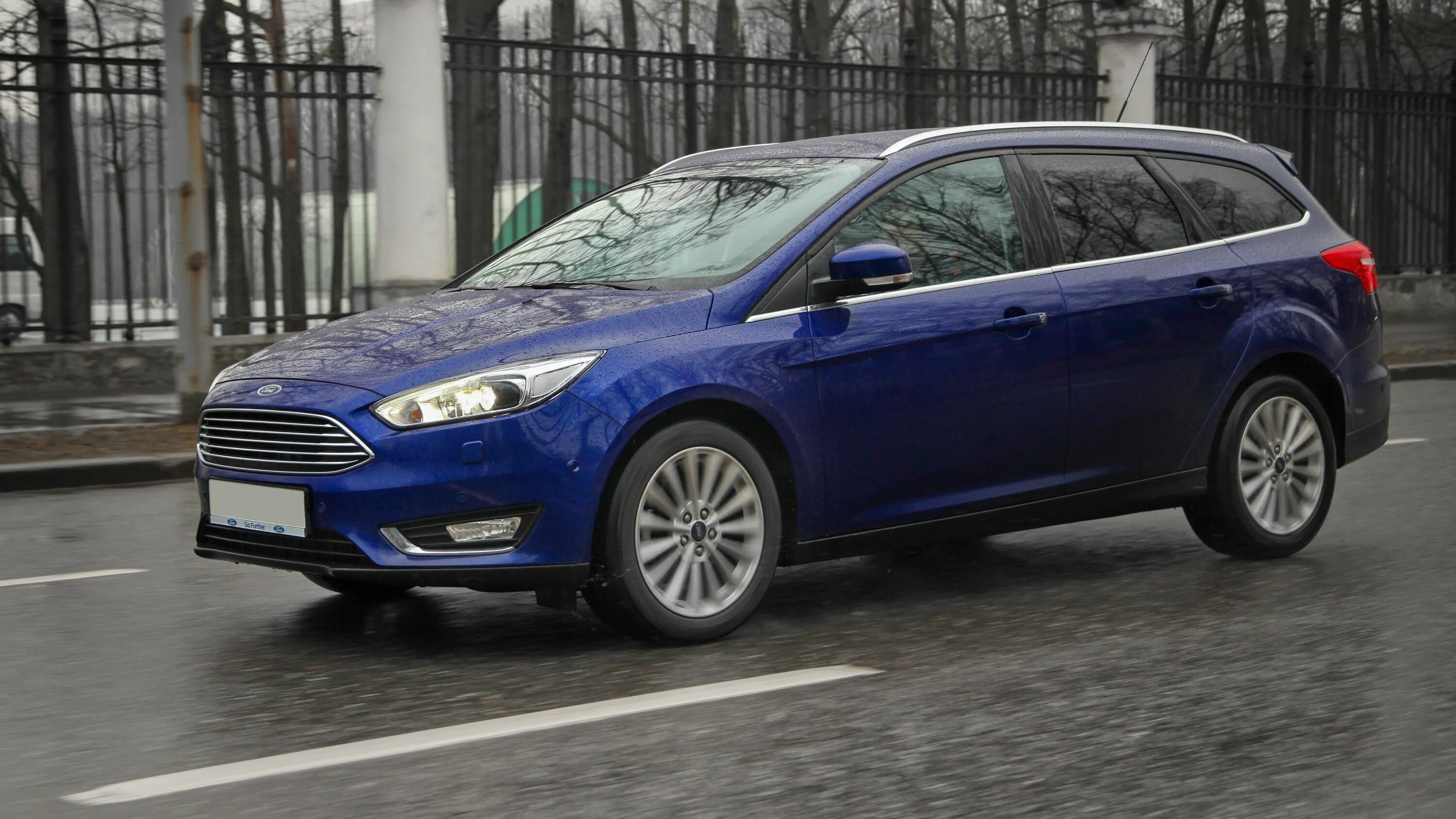 Форд универсал обзор. Ford focus 3 универсал. ford focus 3 универсал 2017. форд фокус 3 рестайлинг универсал. ford focus 2017 универсал.