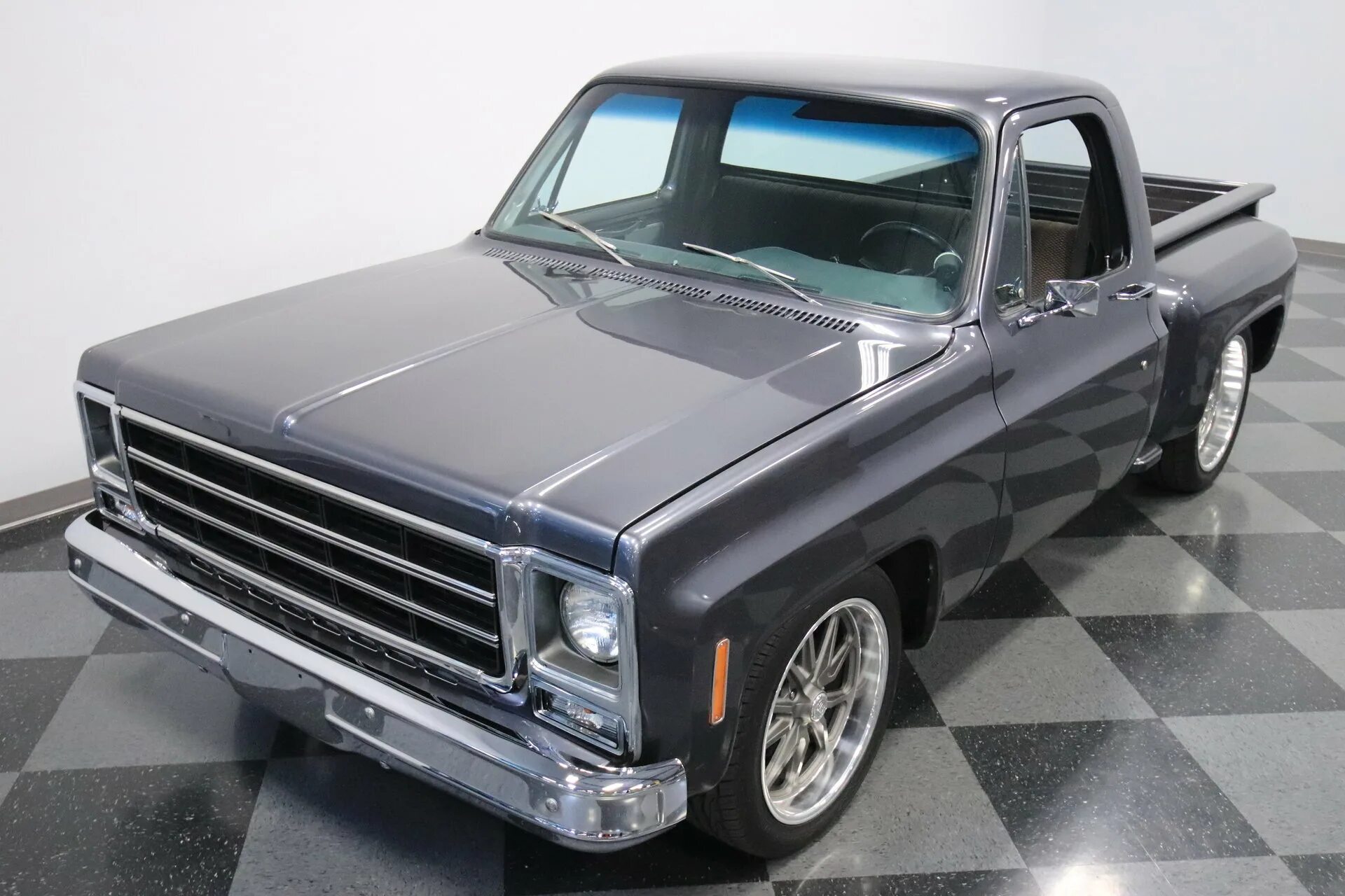 Custom c 10. Custom c 10