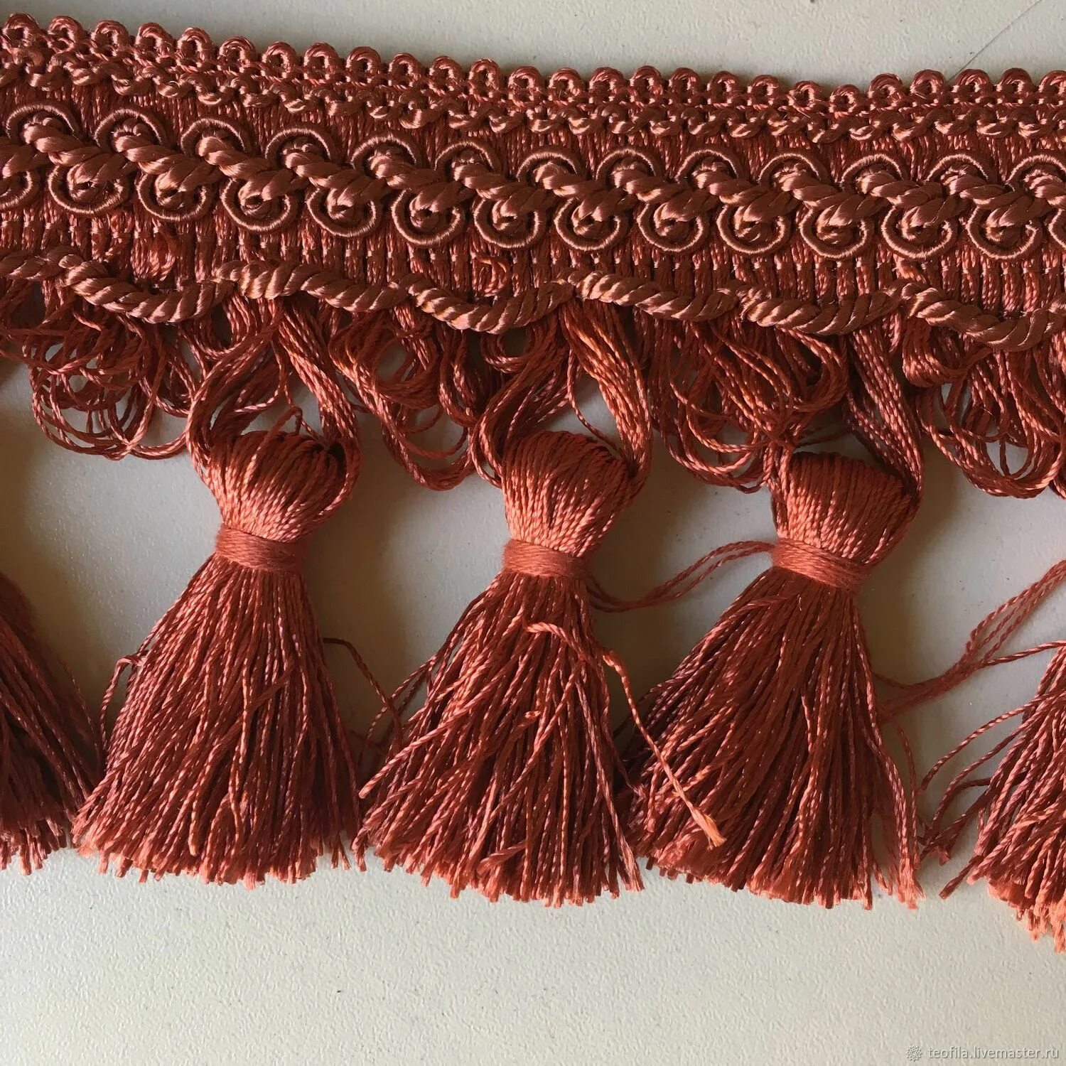 Бисер на бахрому. Бахрома работа. Бахрома в рулоне. Бахрамушки для штор. Бахрома для штор.
