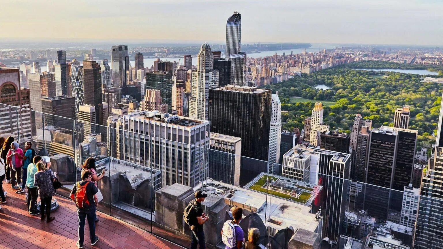 Смотровая площадка в Рокфеллер-центр — Top of the Rock. Top of the Rock Нью Йорк. Рокфеллер центр в Нью-Йорке смотровая площадка. Смотровая площадка в Нью-Йорке Эмпайр. Топ 5 городов для жизни