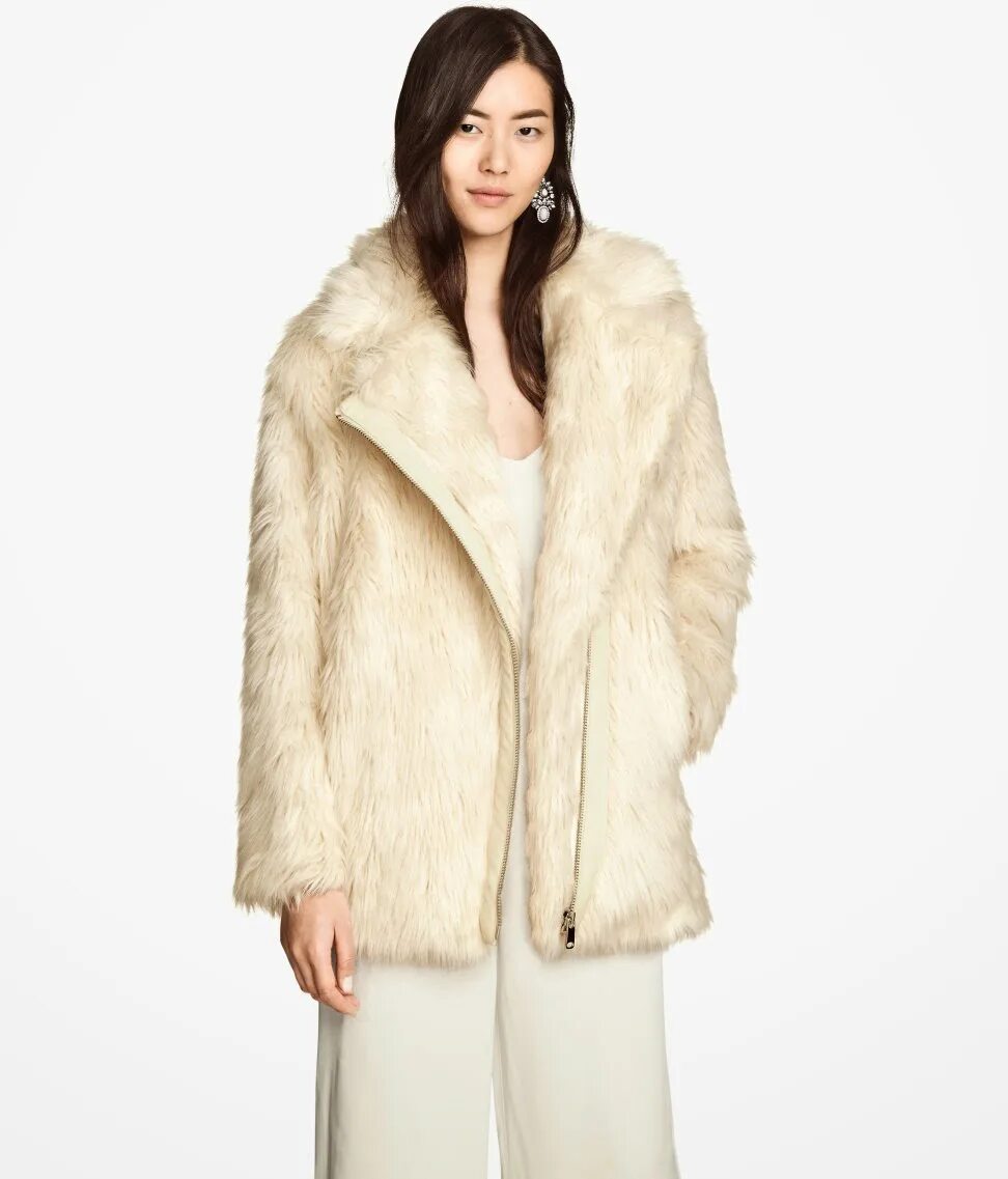 Самая тепла шуба. Шуба h&amp;m. шуба hm белая. шубка hm белая. полушубок hm.