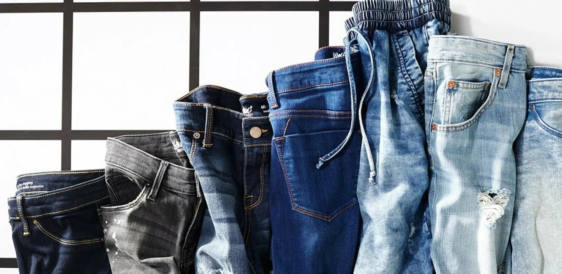 Есть новые джинс. Lagarto Denim джинсы. Джинсы MAXQ Denim. Стопка джинсов. Джинсы мужские и женские.