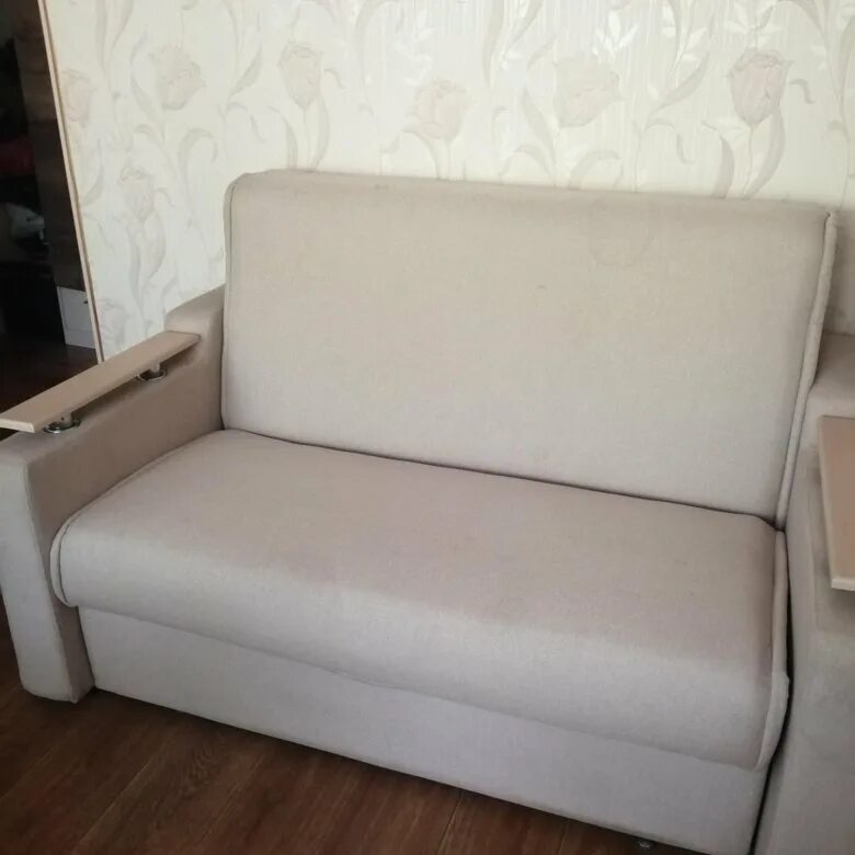 Мягкая мебель б/у тяжине. Угловой диван слоник. Диван с рук б/у. Диван за 9000р. Авито курск диваны бу недорого.