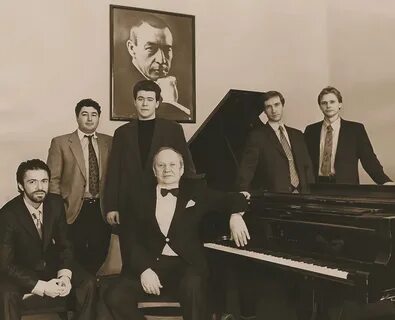 Семья профессора