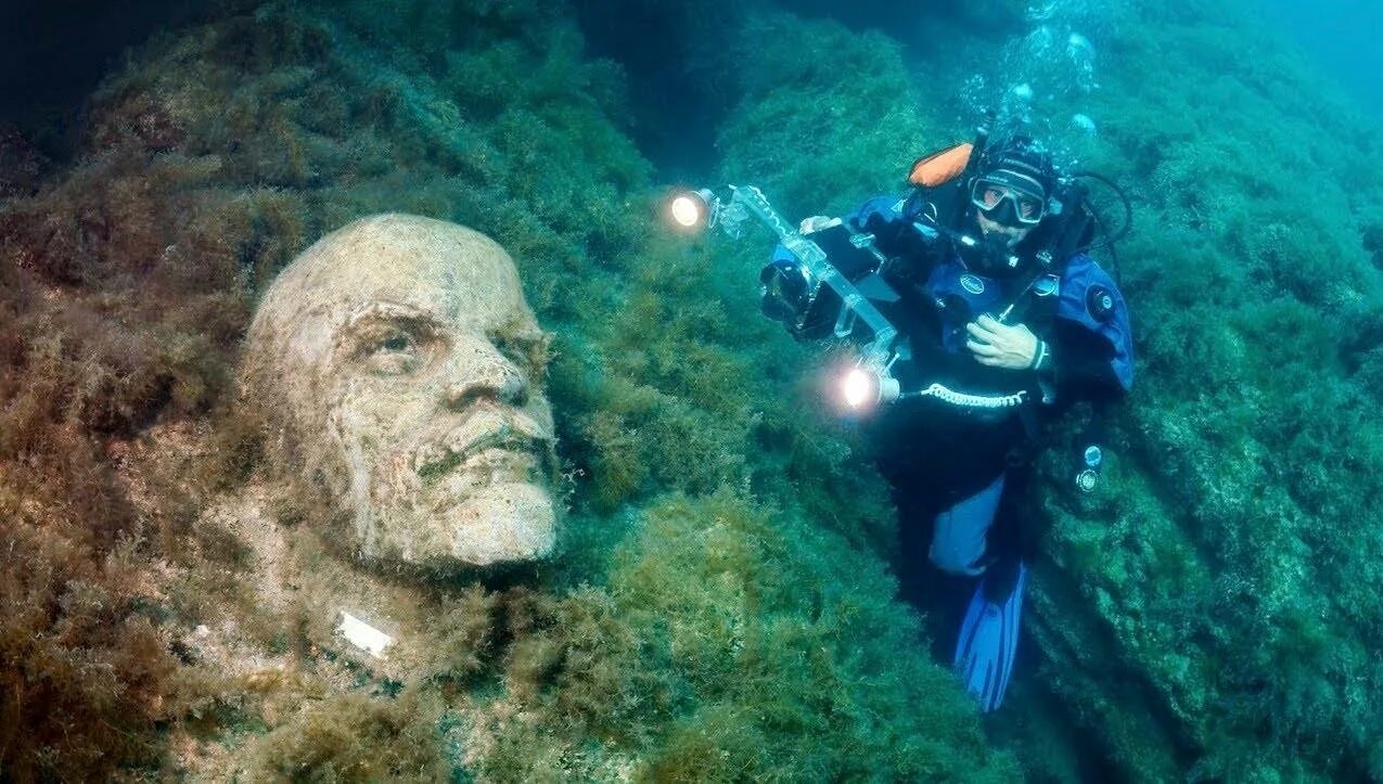 Их нашли на дне моря