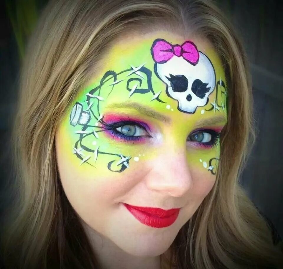 Гримм на хэллоуин для девушек. Детский аквагрим для лица. Страшный макияж на хэллоуин. Грим для детей. Аквагрим для детей.