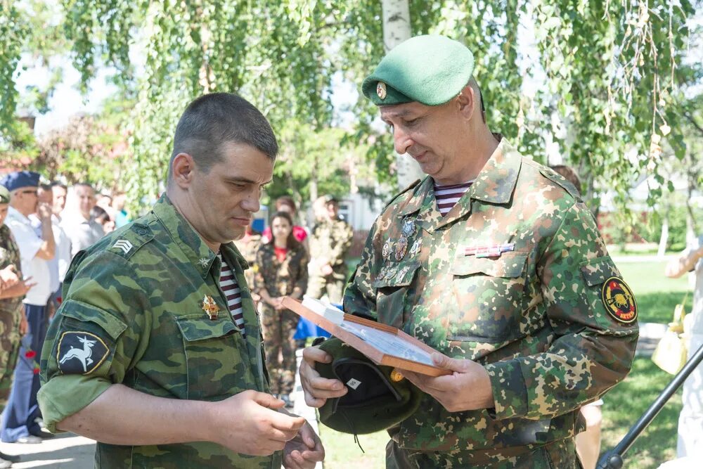 Ветераны боевых действий саратовская область. Ветераны боевых действий Анапа. Ветераны боевых действий Барнаул. 1 Июля день ветеранов боевых действий Камбарка. 28 Июля день ветерана Краснодарского края.