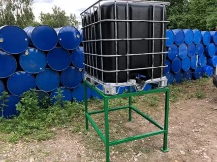 Емкости для полива пластиковые с краном