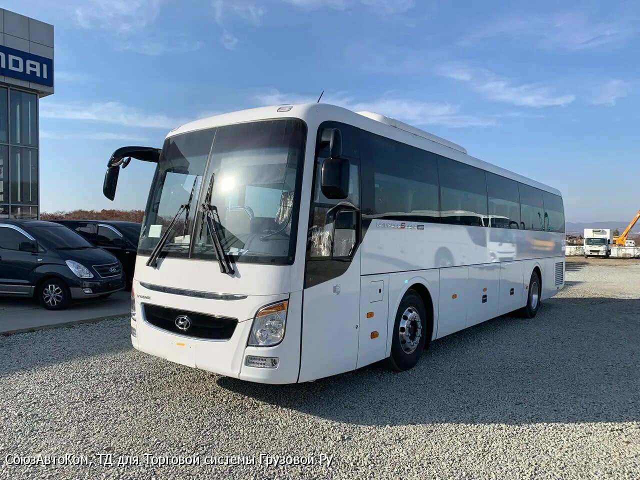 Купить автобус хундай. Автобус Hyundai Universe Space Luxury. Hyundai Universe 47св автобус. Hyundai Universe Space Luxury 2019. Автобус Hyundai Universe Spase luxuri.