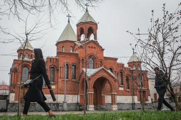 Церковь Святого Григория просветителя (Владикавказ). Армянская Церковь во Владикавказе. Армянская Церковь Григория просветителя Владикавказ. Армянская Церковь Владикавказ 2022. Армянская апостольская церковь отличия