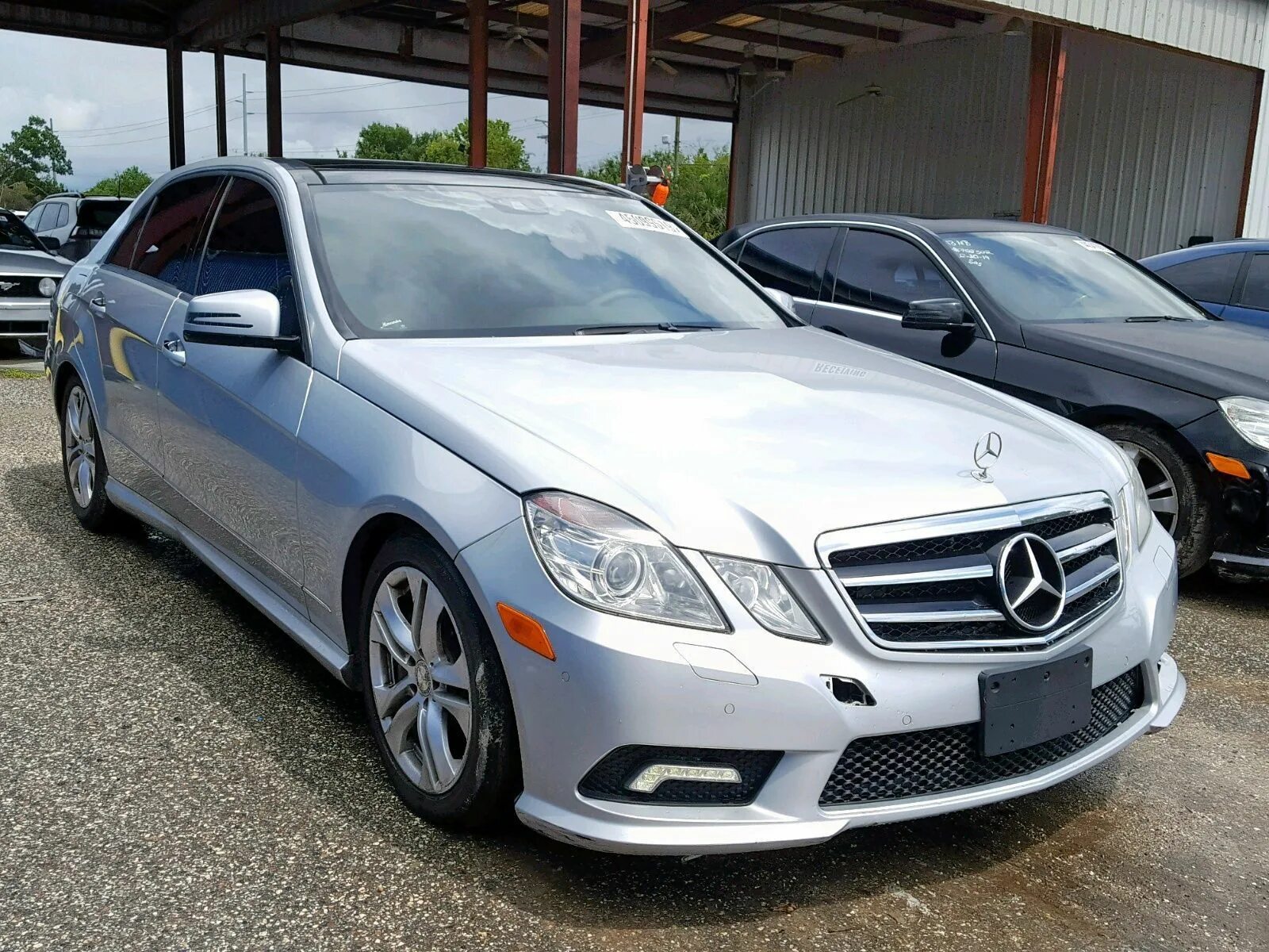 Купить б/у Mercedes-Benz E-Класс IV (W212, S212, C207) 300 3.0 AT (231 л.с.) бен