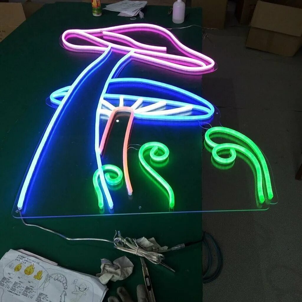 Вывески из гибкого неона. Производство неоновых вывесок. Неоновая вывеска мокап. Гибкий неон "led-neon flex" rgb. Световые неоновые вывески.