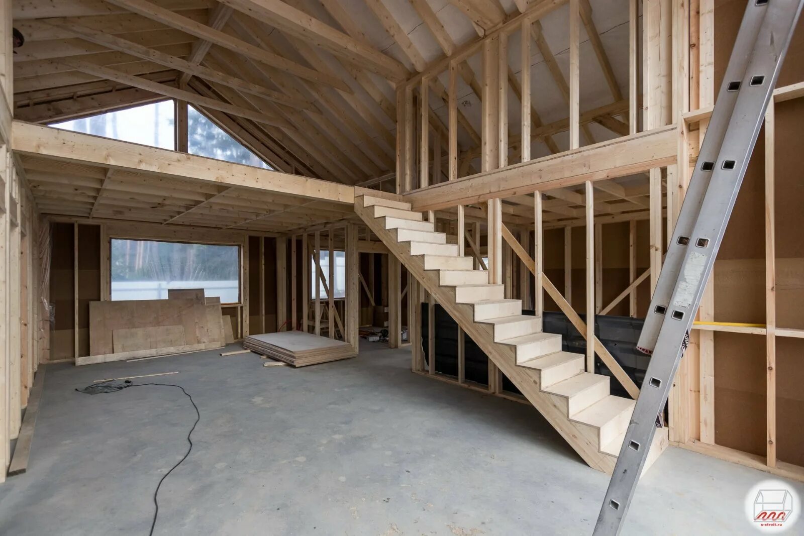 Стропильная система гарнхаус. Бартон второй свет. Одноэтажный фахверк шале интерьер. Каркасный дом второй свет. Каркасный дом в японском стиле.