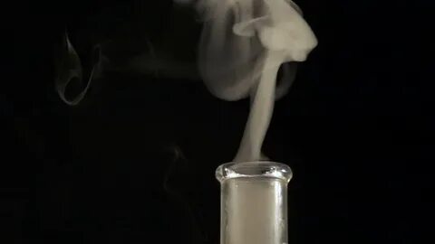 Володя выловил ложкой дымящуюся паром картофелину