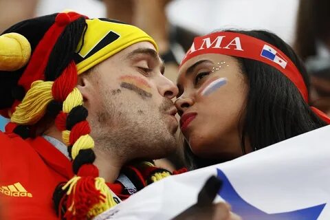 Видео девушек с иностранцами
