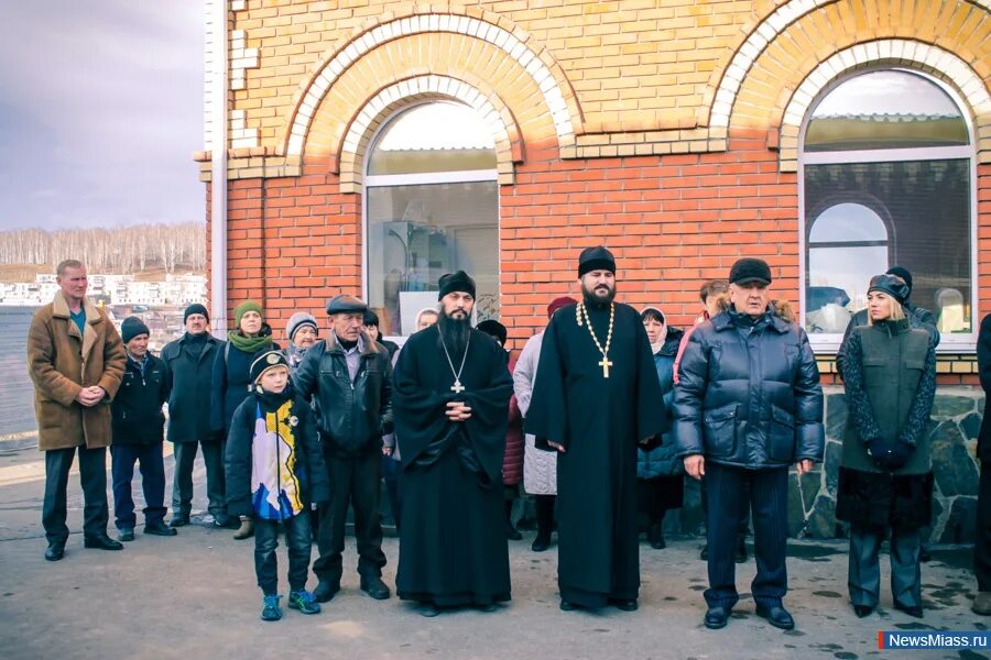 Поселок ленинская погода на неделю. Поселок Ленинск Миасс. Поселок Ленинск. Посёлок Ленинск Челябинская область. Поселок Ленинск Челябинская область Миасс.