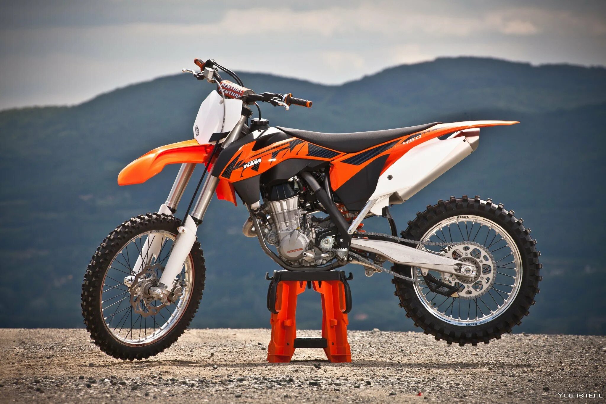 КТМ 450 кросс. КТМ 450 SX. KTM 450 SX-F. Мотоцикл КТМ 450 кросс эндуро.