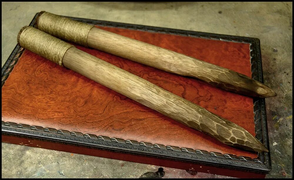 Осиновый кол. Ромен роллан книги. Кола брюньон ромен роллан книга. Роллан ромен книги картинки. Ричард лаймон книги.