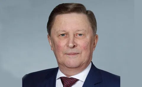 В каком году был министром