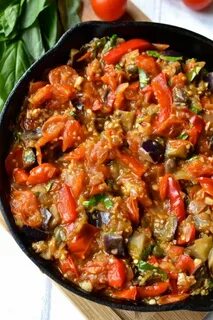 Простое вкусное блюдо из баклажанов