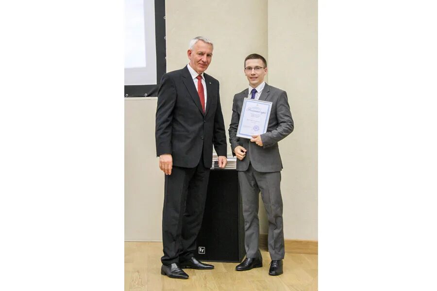 Moodle. система moodle картинки. мудл алмаз. Moodle возможности. Moodle mobile.