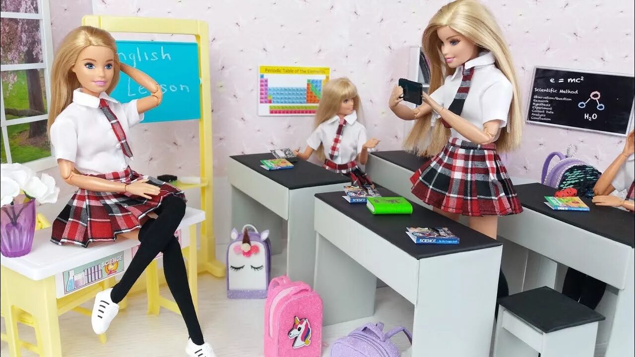 School dolls